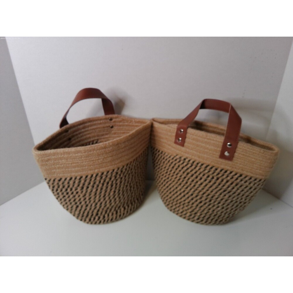 2 Wall Hanging Baskets